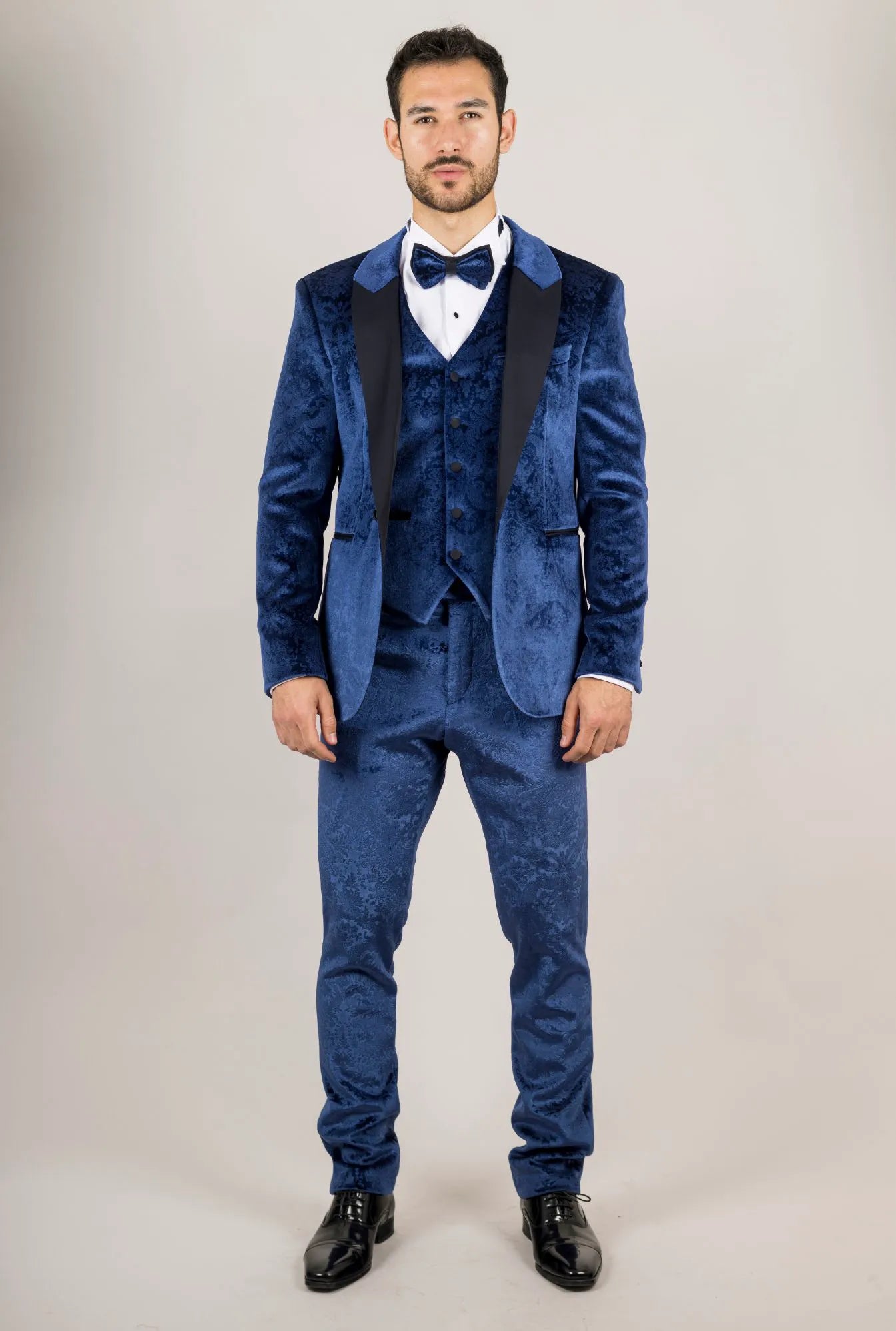 AK-27 Men's Blue 3-Piece Velvet Wedding Tuxedo with Black Satin Lapels