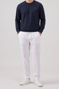 Felpa da uomo blu navy in misto cotone, girocollo, maniche lunghe, elasticizzata.