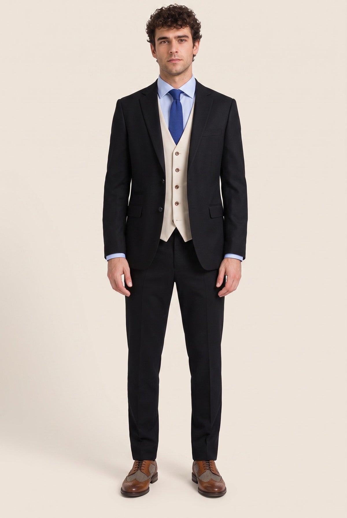 Look #1006 styled with Mayfair - Abito da uomo nero 3 pezzi con gilet color crema
