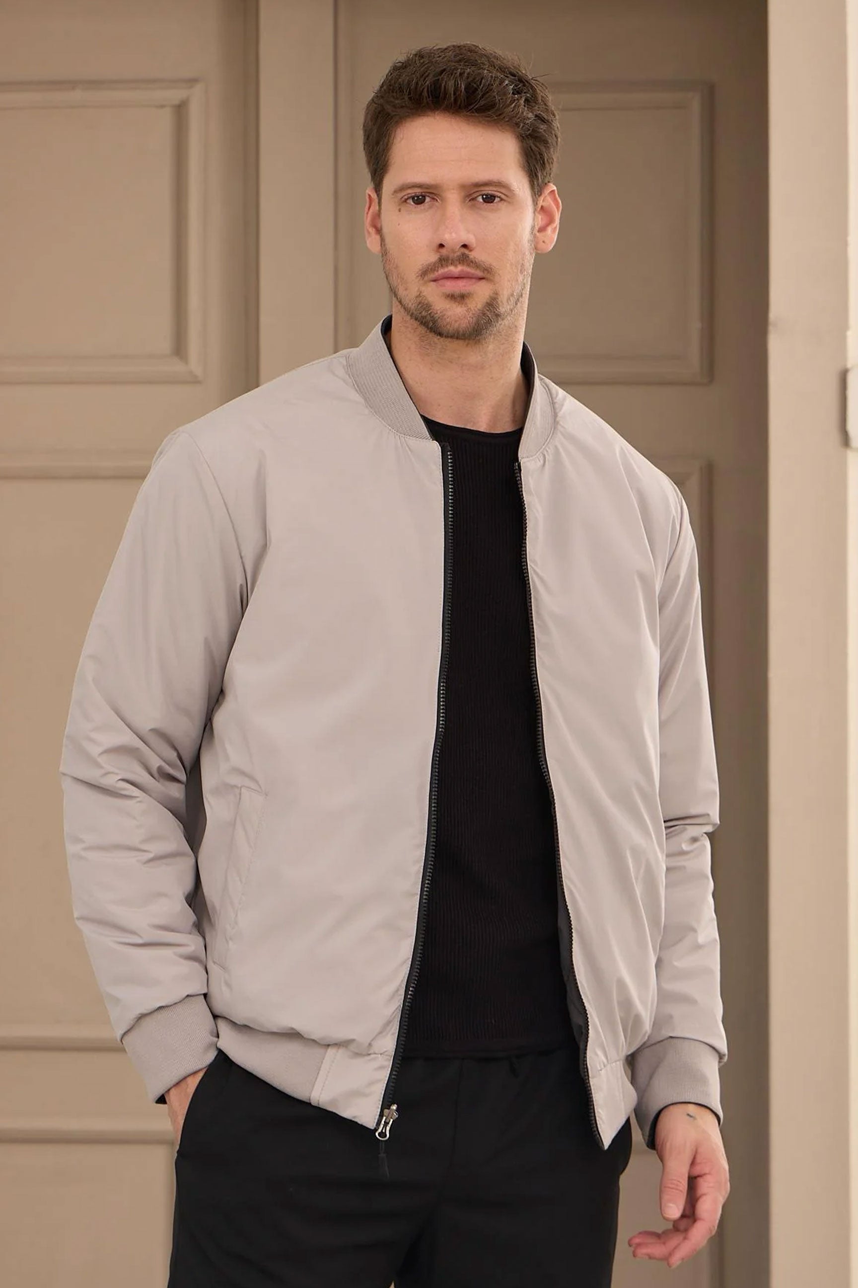 Giacca bomber reversibile da uomo grigia e beige, leggera e trapuntata, 2 in 1