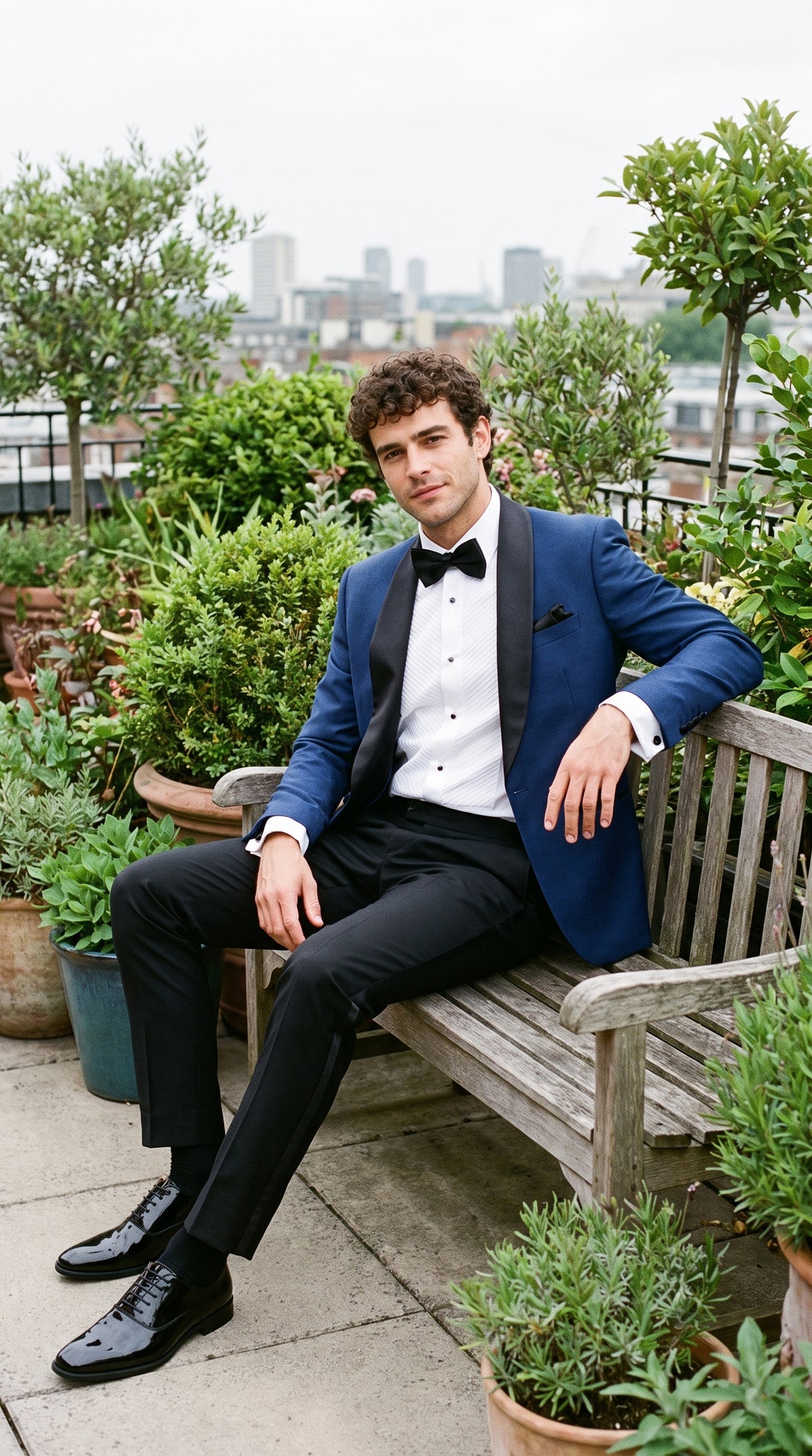Look #800 styled with Aspen - Abito da uomo blu con collo a scialle, 2 pezzi