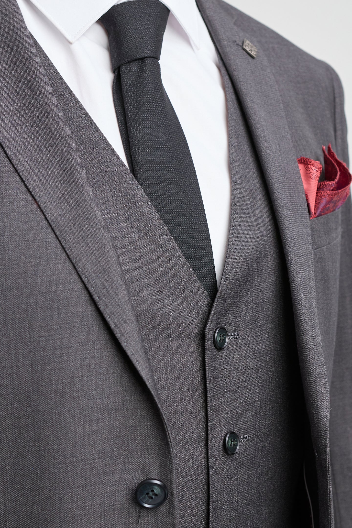 Abito da uomo grigio scuro antracite 3 pezzi classico con cuciture matrimonio estate ballo classico