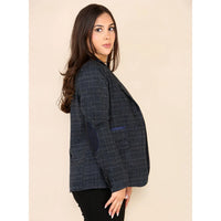 Completo blu da donna con blazer a quadri in tweed