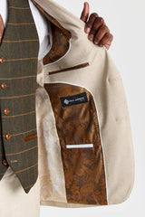 Abito beige Belmont con gilet in tweed verde Harris