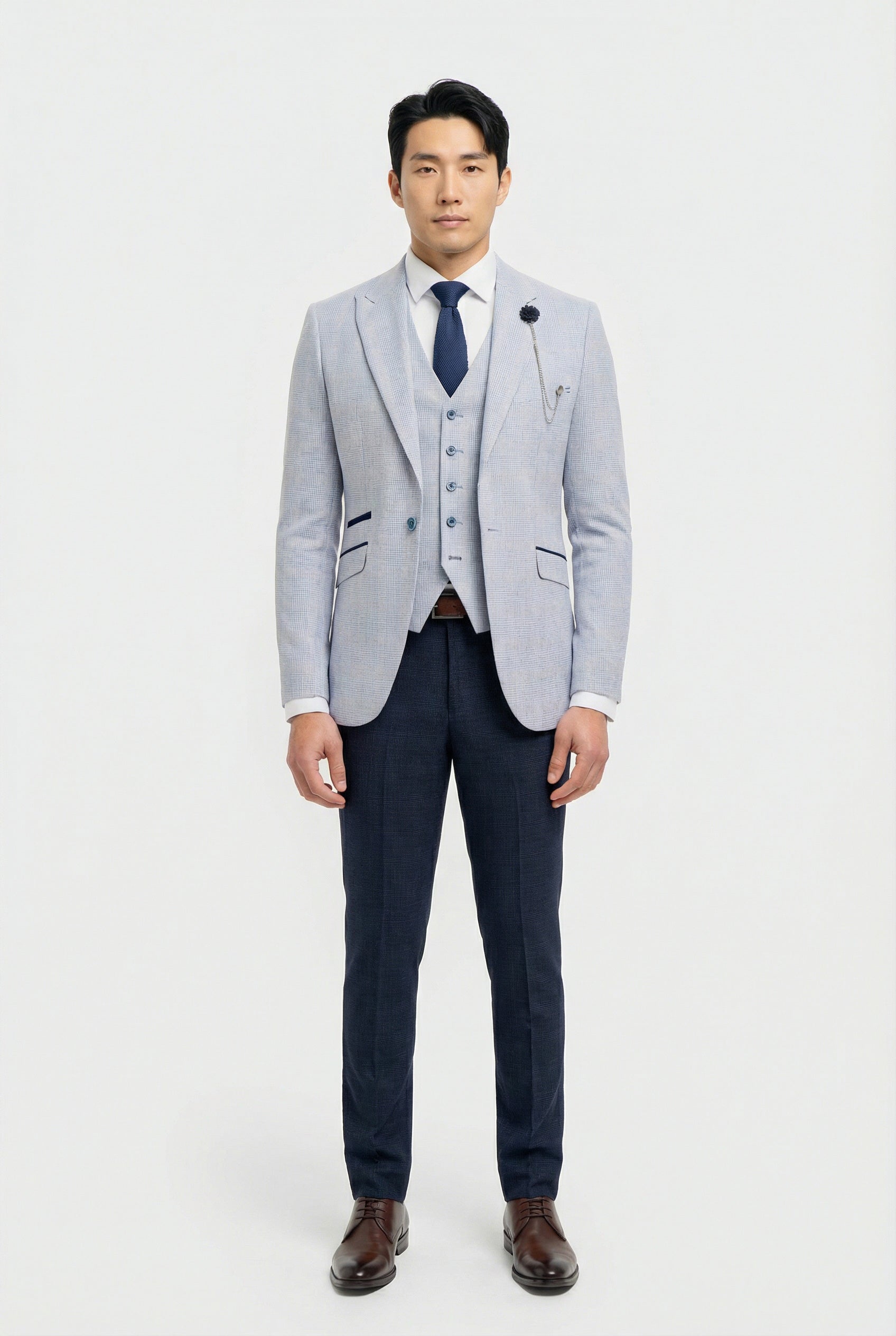 Abito da uomo a 3 pezzi con motivo a quadri blu cielo e pantaloni blu navy a contrasto