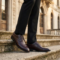 Cambridge - Scarpe Derby brogue da uomo color marrone scuro con punta a coda di rondine