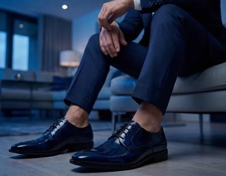 Chester - Scarpe Derby da uomo blu navy lucide