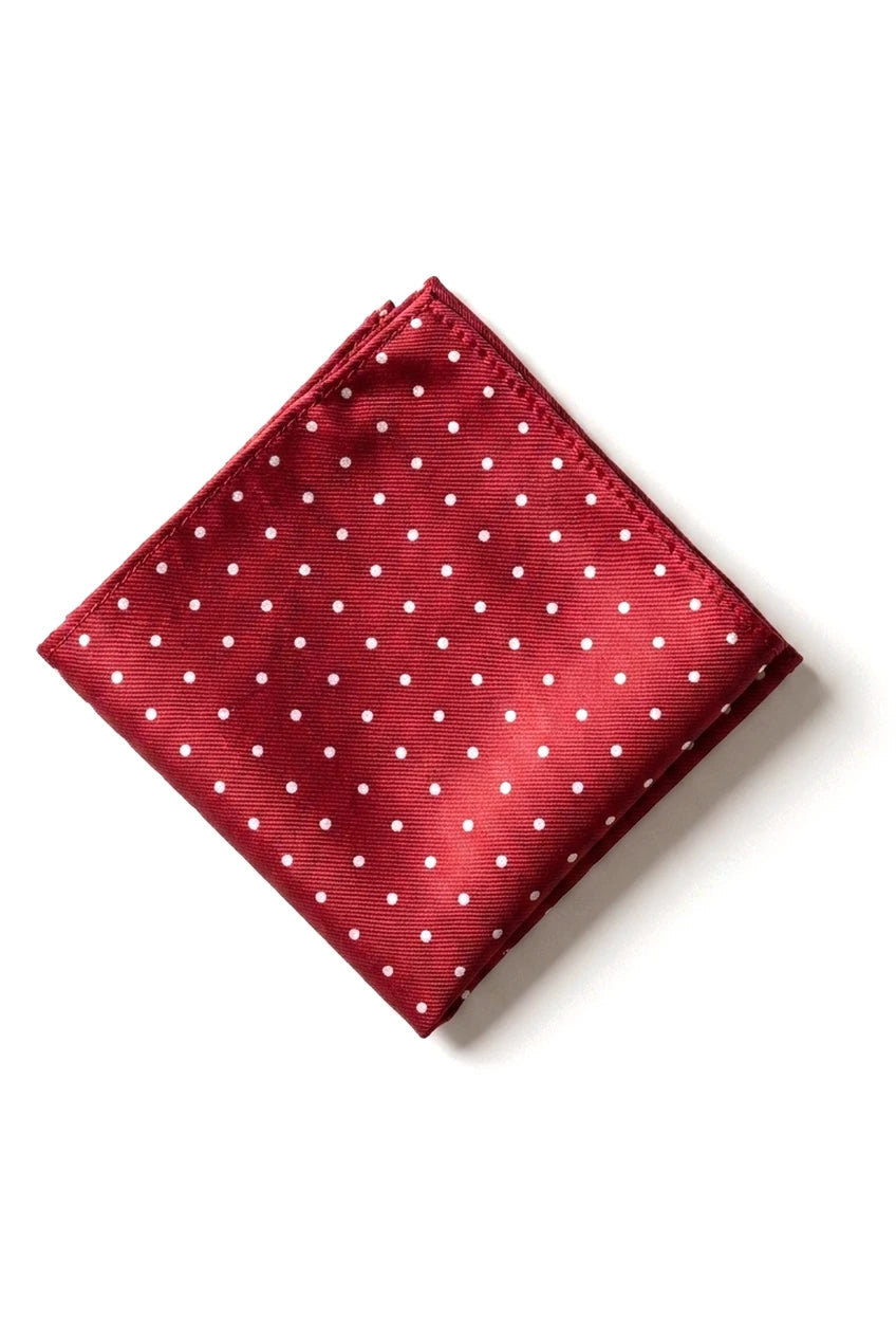 Set regalo cravatta a pois color vino, fazzoletto da taschino, gemelli, spilla da cravatta, raso a pois