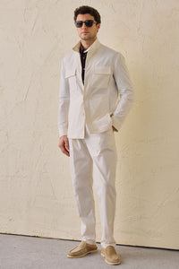 Giacca utility da uomo bianca, leggera, in misto cotone, elegante e casual.