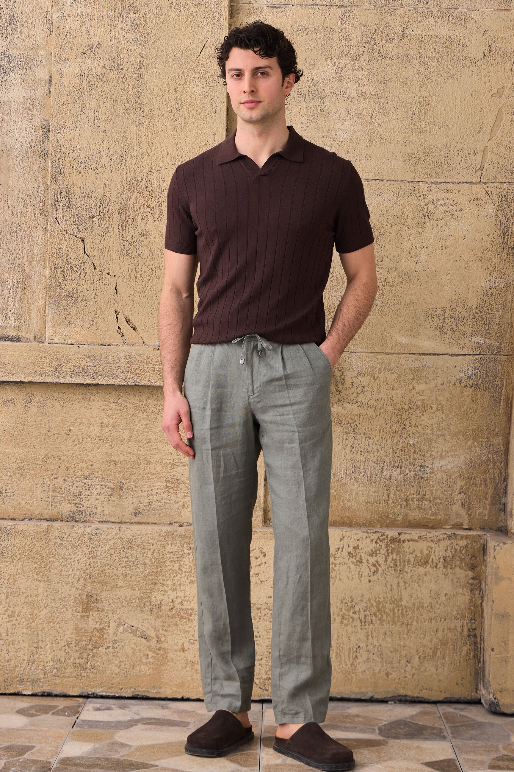 Polo da uomo a coste marroni