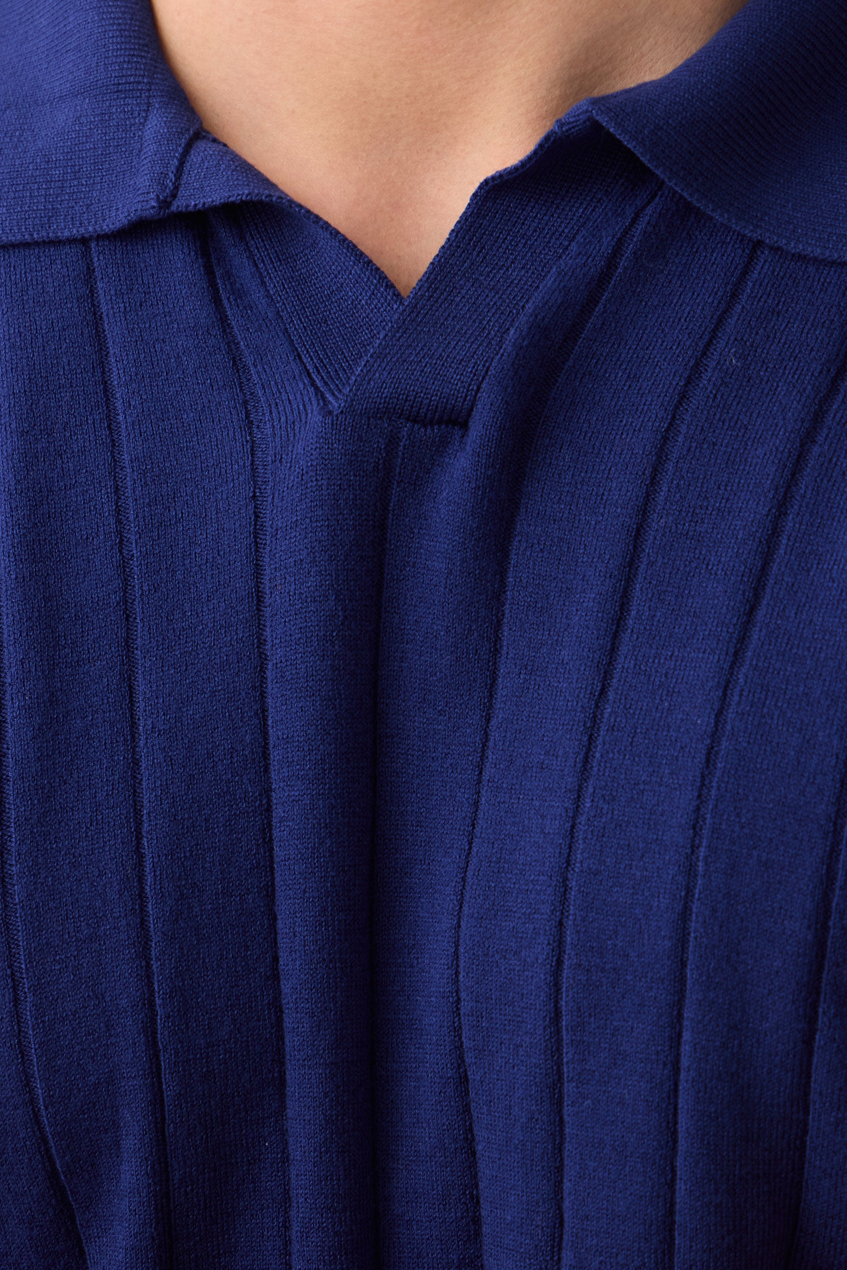 Polo da uomo a coste blu navy