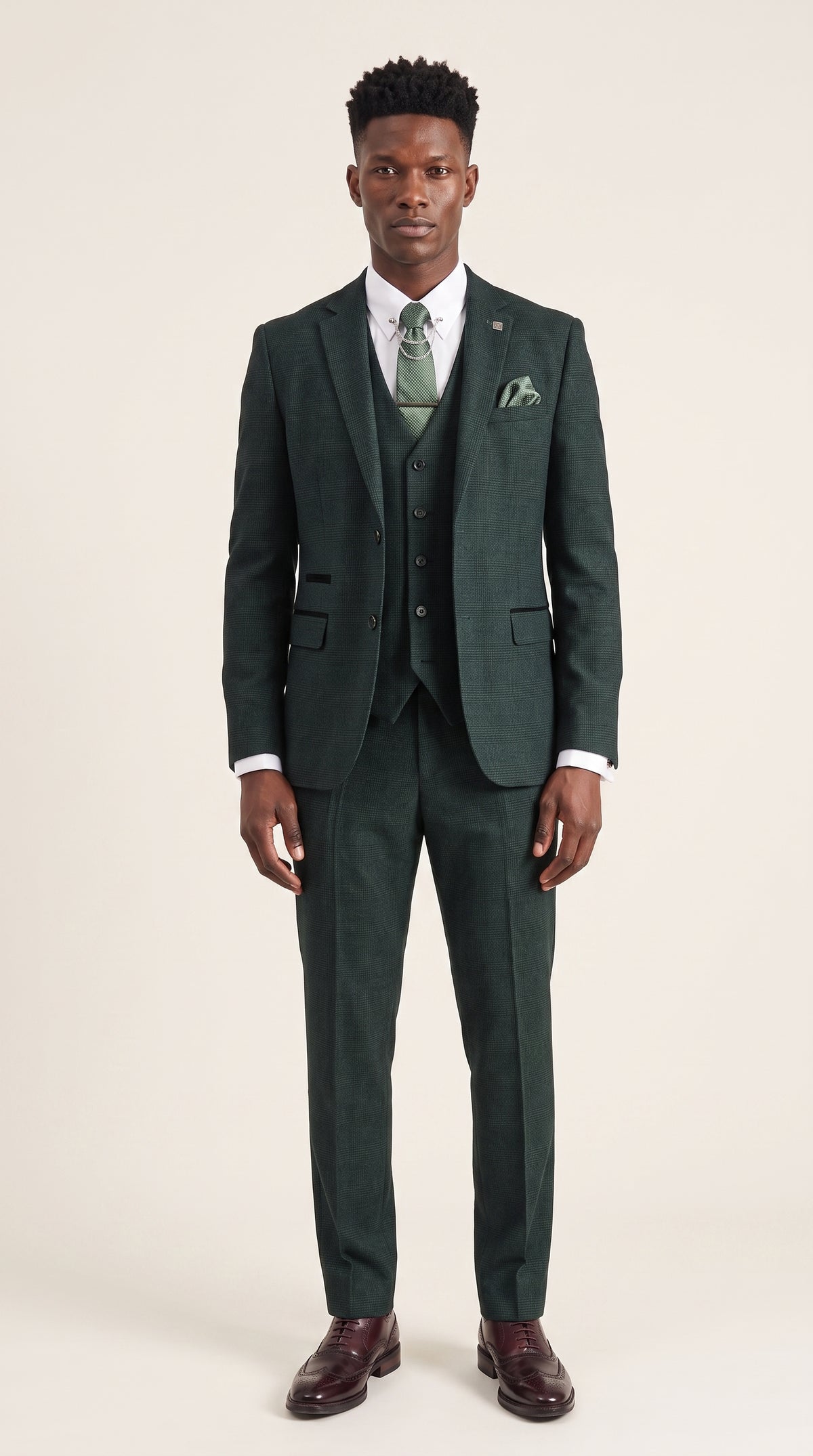 Look #204 styled with Regent - Abito da uomo verde a 3 pezzi in stile Principe di Galles