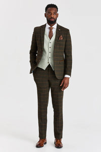 Abito in tweed a quadri verde Harris con gilet a contrasto color salvia Belmont.