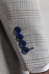 Abito da uomo Hugo grigio chiaro a 3 pezzi con quadri blu navy e finiture in velluto