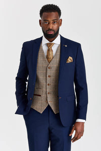 Abito testurizzato Mayfair blu navy con gilet a contrasto in tweed marrone Harris.