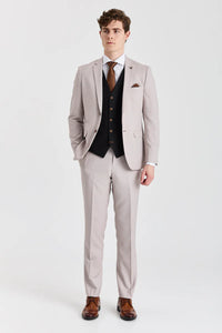 Abito Mayfair con texture effetto pietra e gilet nero a contrasto