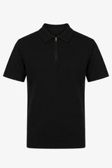 Polo da uomo nera in maglia, con scollo a zip, maniche corte, tessuto morbido.