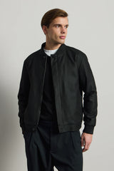 Giacca bomber nera minimalista ed elegante da uomo