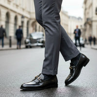 Mocassini slip-on da uomo in vernice nera PU