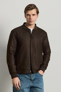 Giacca bomber da uomo marrone, minimalista ed elegante