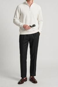 Felpa da uomo Off White con cerniera a un quarto e collo alto, in misto cotone.