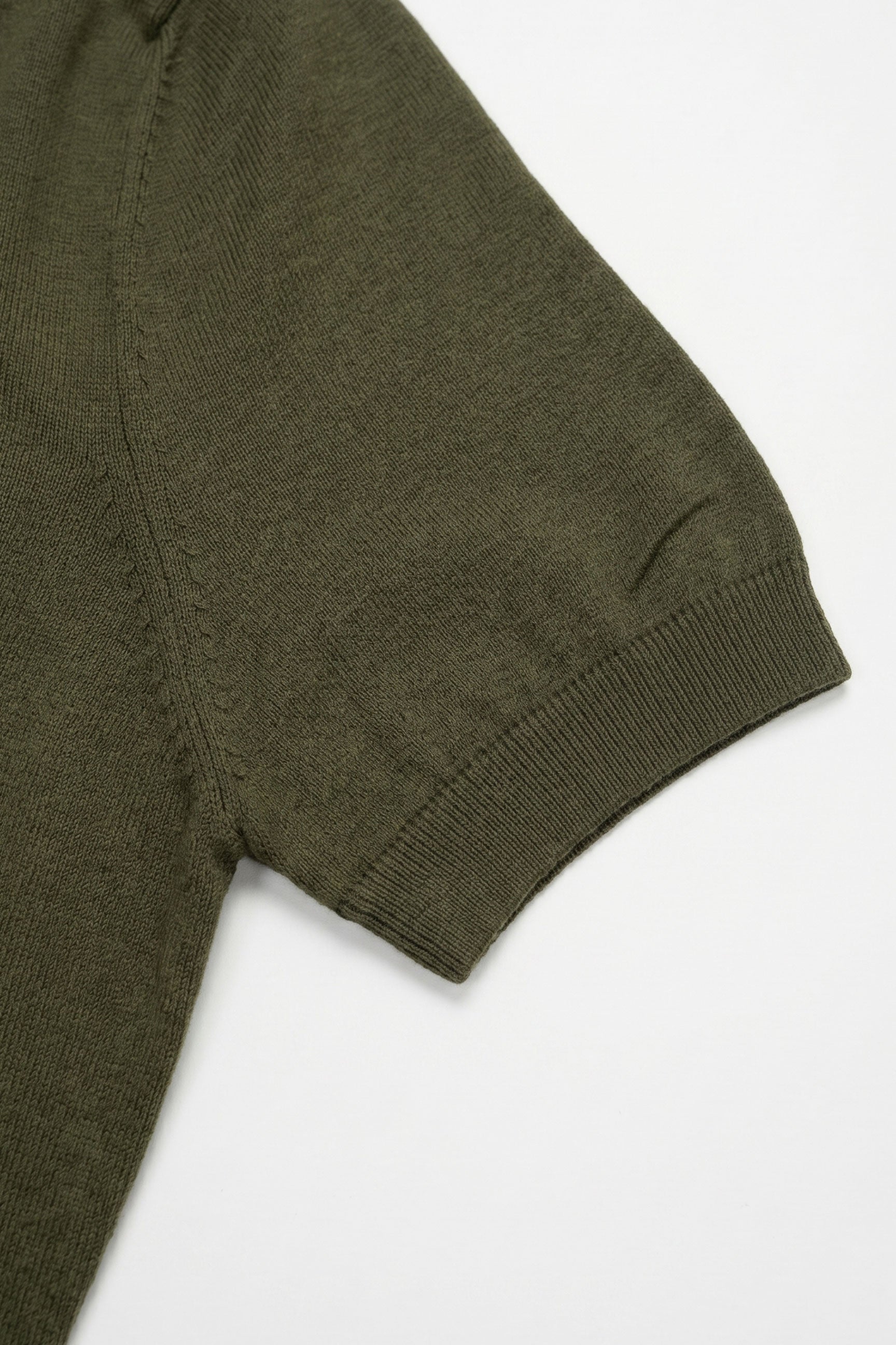 T-shirt da uomo in maglia verde oliva, vestibilità regolare, girocollo, maniche corte
