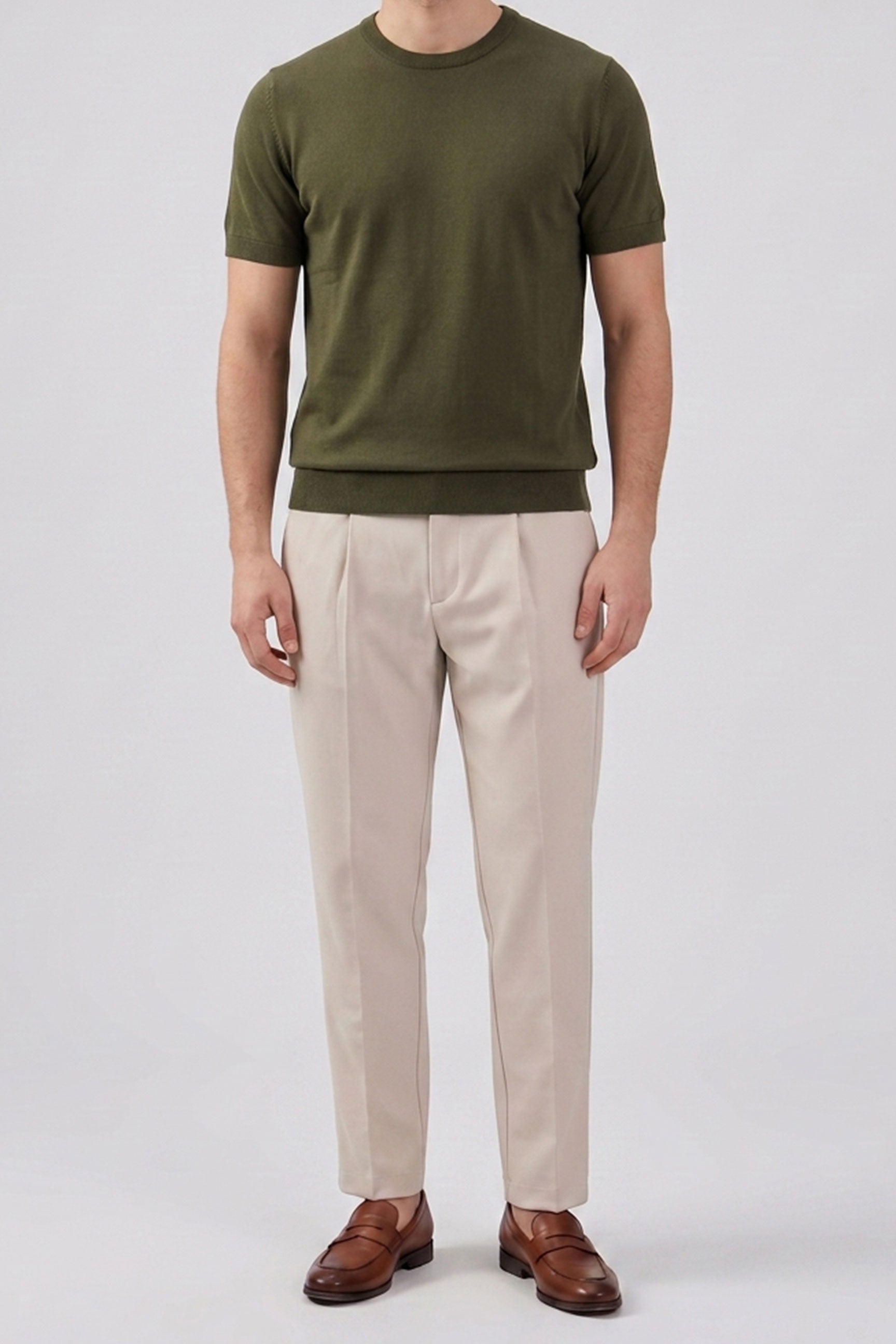 T-shirt da uomo in maglia verde oliva, vestibilità regolare, girocollo, maniche corte