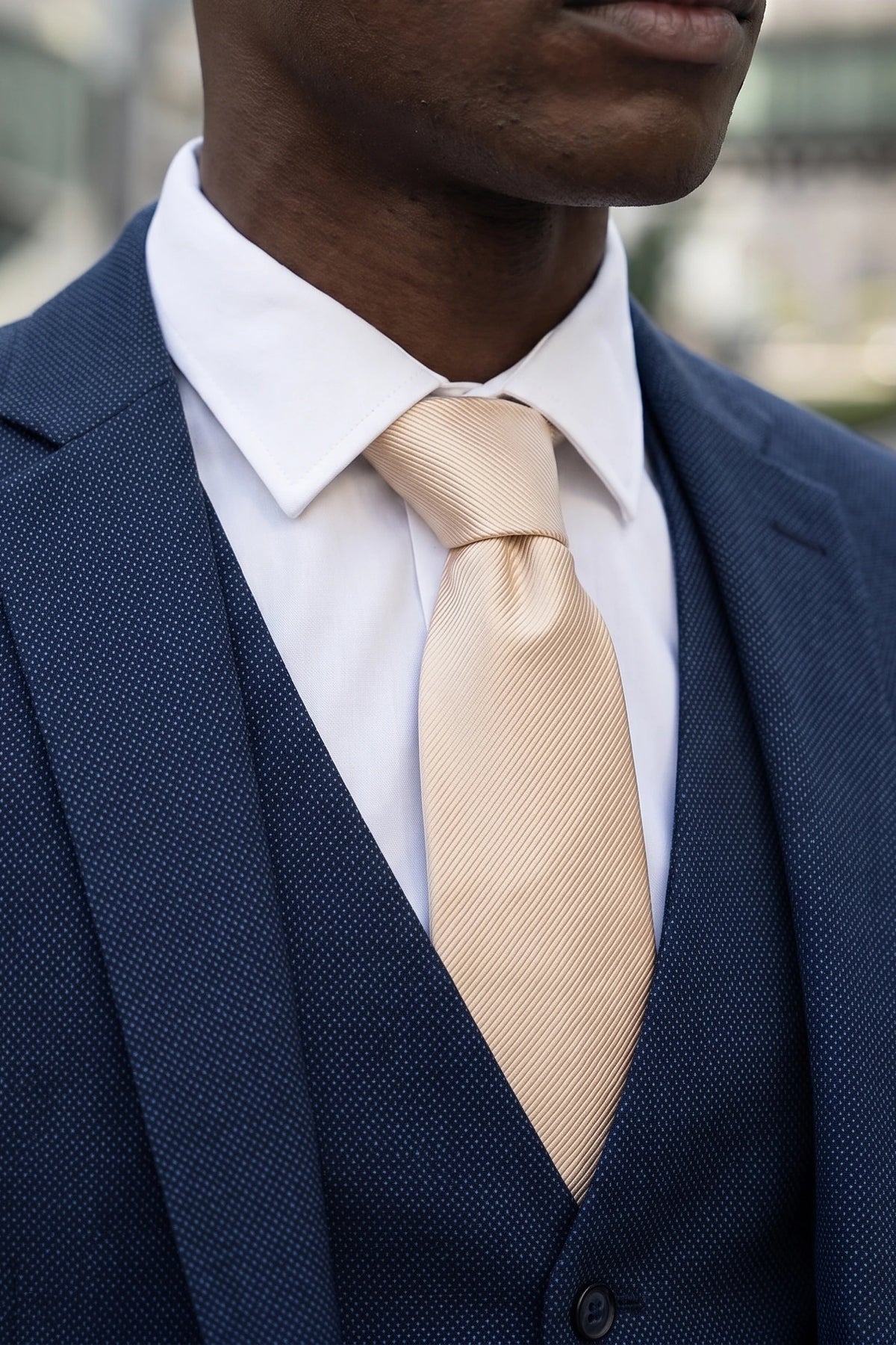 Cravatta da uomo slim tinta unita beige