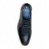 Scarpe Derby eleganti da uomo in pelle nera lucida.