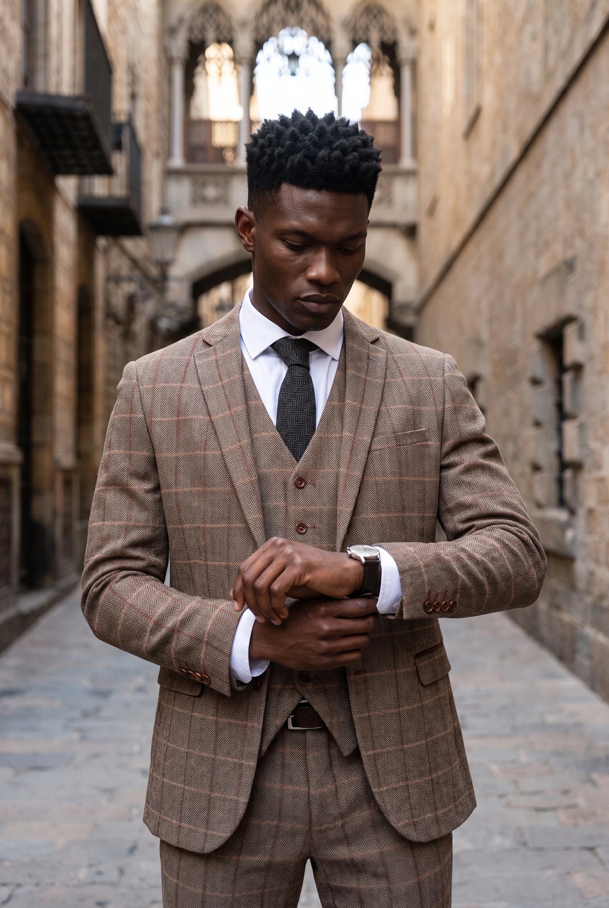 Cravatta da uomo in tweed di misto lana nera