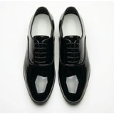 Scarpe Oxford da uomo eleganti in similpelle verniciata