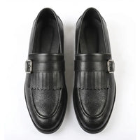 Mocassini da uomo con frange e cinturino alla caviglia