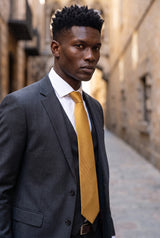 Cravatta da uomo slim tinta unita color oro
