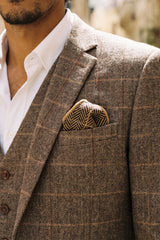 Fazzoletto da taschino da uomo in misto lana tweed color oro