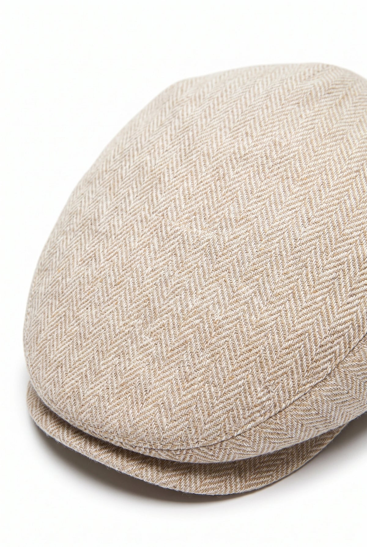 Cappello classico da uomo beige con visiera piatta