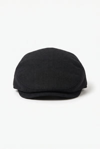 Berretto piatto classico da uomo nero