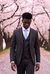 Cravatta slim da uomo azzurra