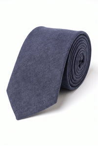 Cravatta da uomo blu navy con finitura scamosciata
