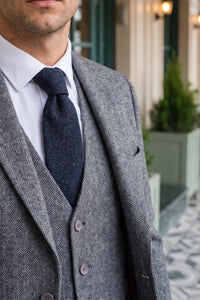 Cravatta da uomo in tweed di misto lana blu navy