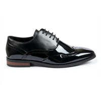 Scarpe Oxford da uomo con punta a coda di rondine in similpelle verniciata.