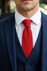 Cravatta da uomo rossa in maglia
