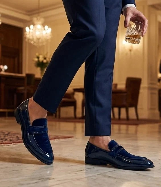 Mocassini da uomo slip-on in ecopelle con dettagli in velluto e vernice