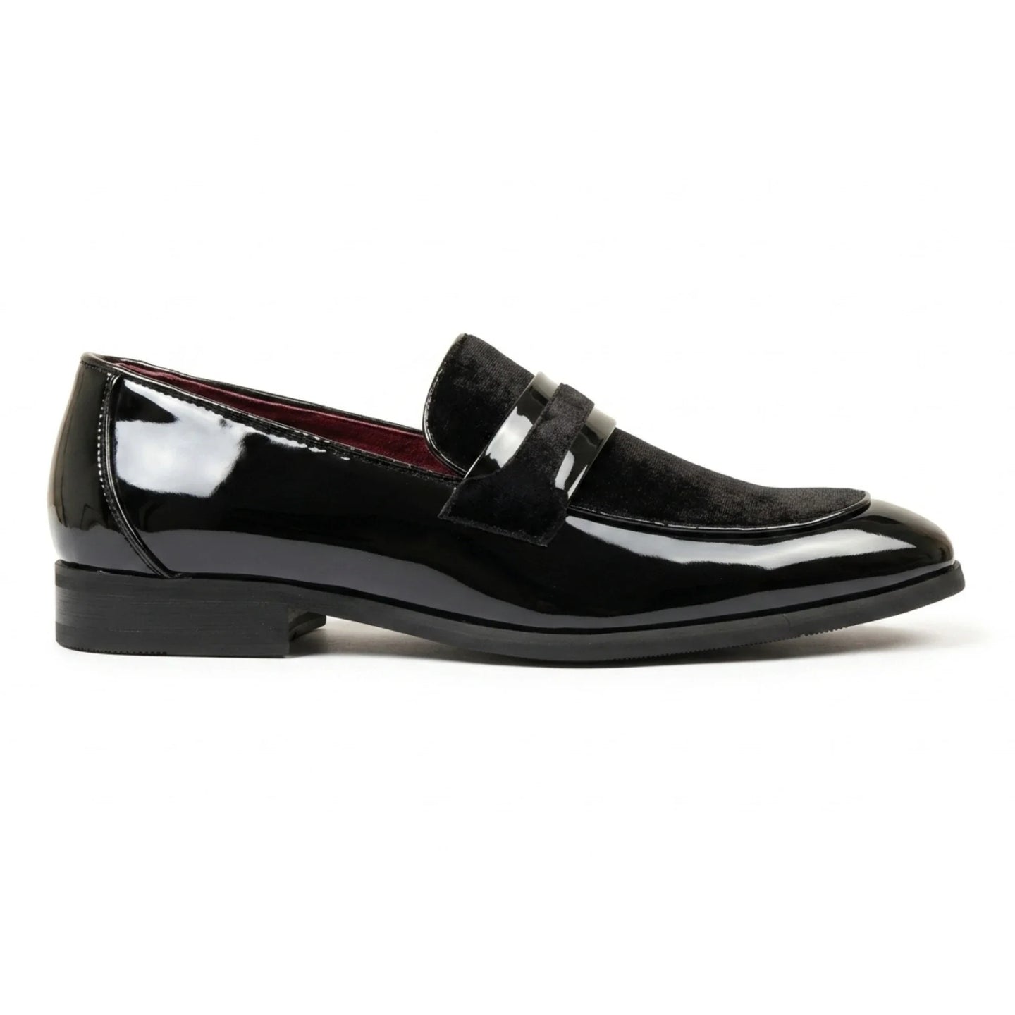 Mocassini da uomo slip-on in ecopelle con dettagli in velluto e vernice