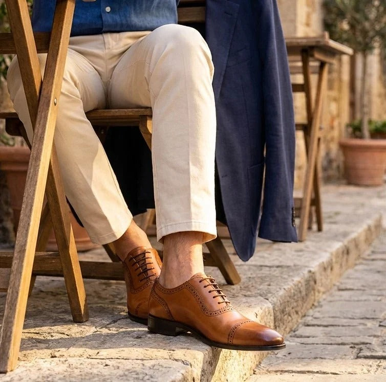 Scarpe Oxford da uomo in pelle marrone chiaro con punta rinforzata