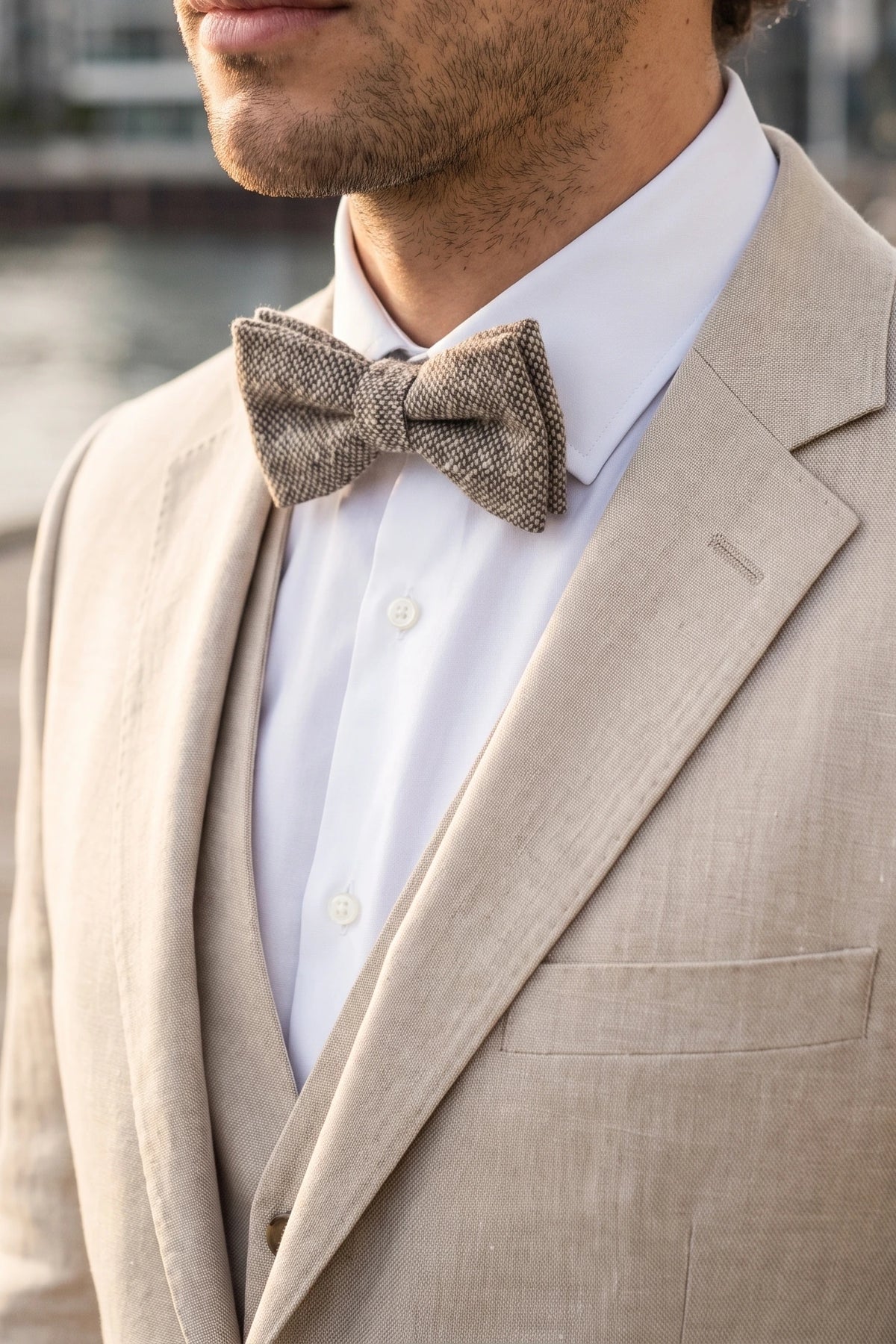 Papillon da uomo in tweed color tortora