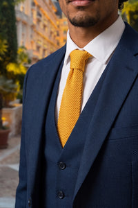 Cravatta da uomo gialla in maglia