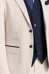 Abito a quadri color crema Regent con gilet a contrasto blu navy Regent.