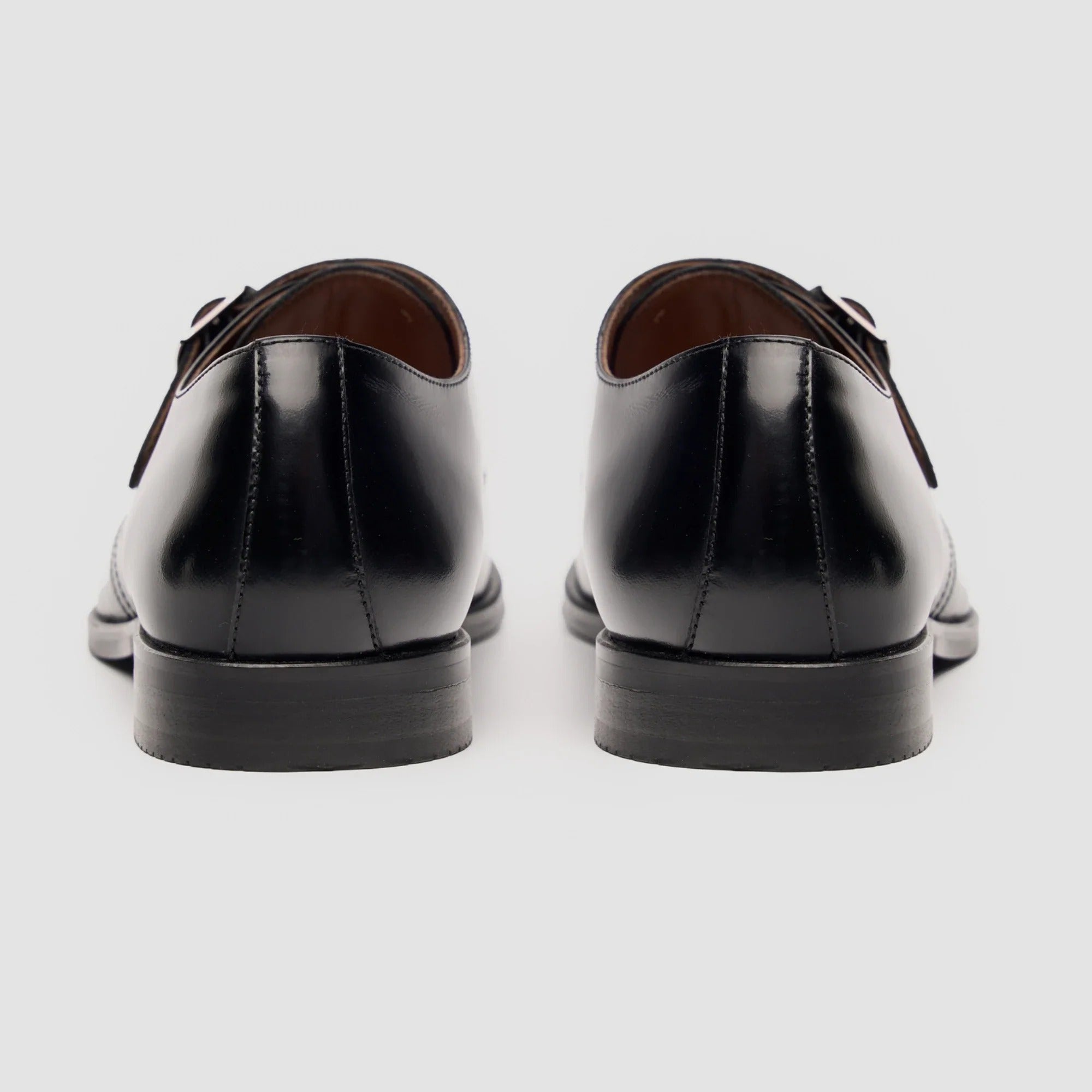 Romero - Scarpe da uomo nere con fibbia singola e finitura lucida