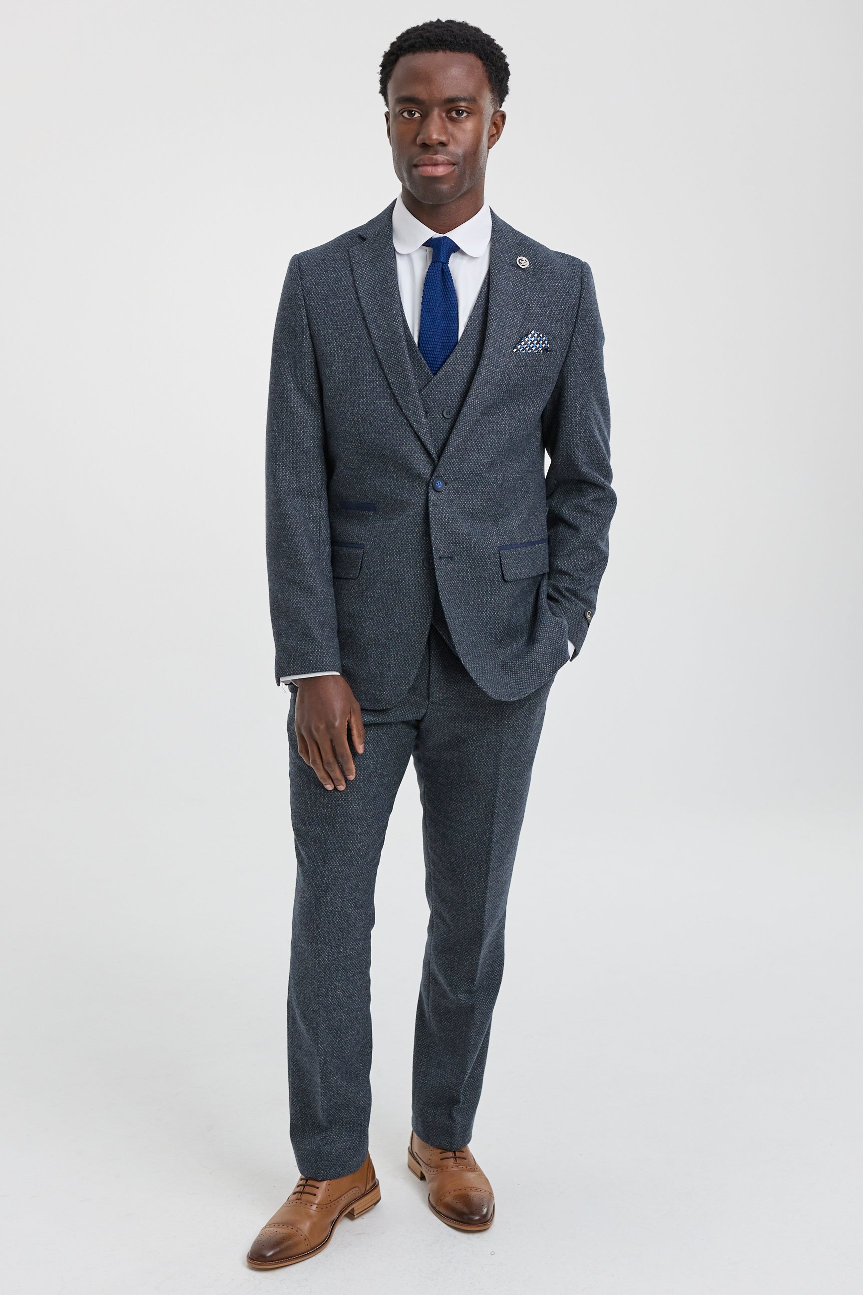 Abito da uomo blu navy 3 pezzi con gilet doppiopetto