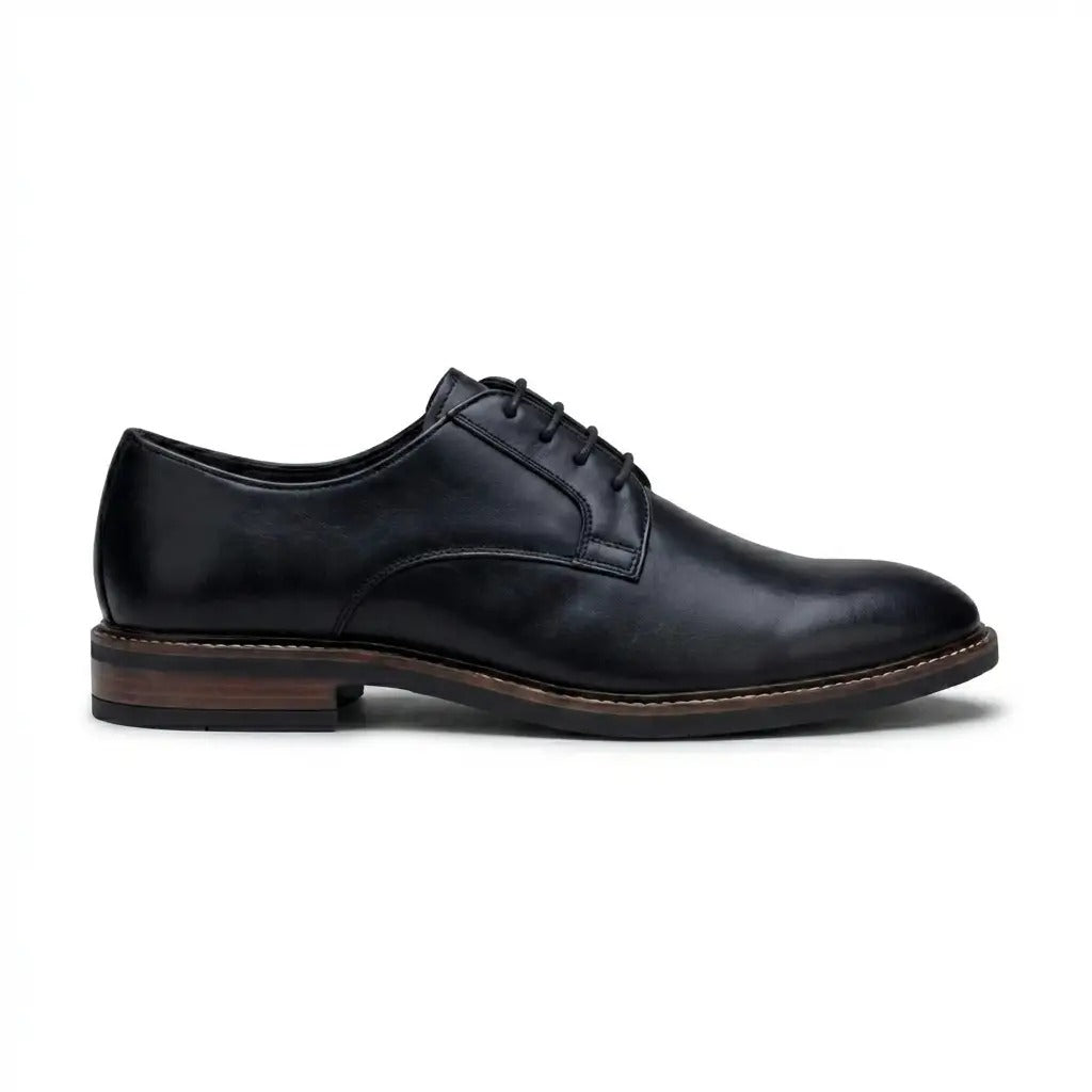 Scarpe stringate Derby da uomo in pelle nera con punta liscia, modello Tanner.